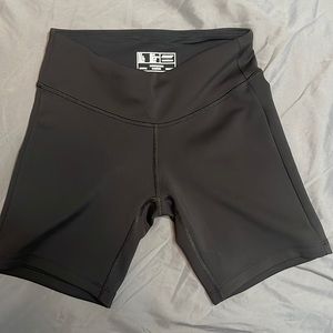 New Balance biker shorts size small
